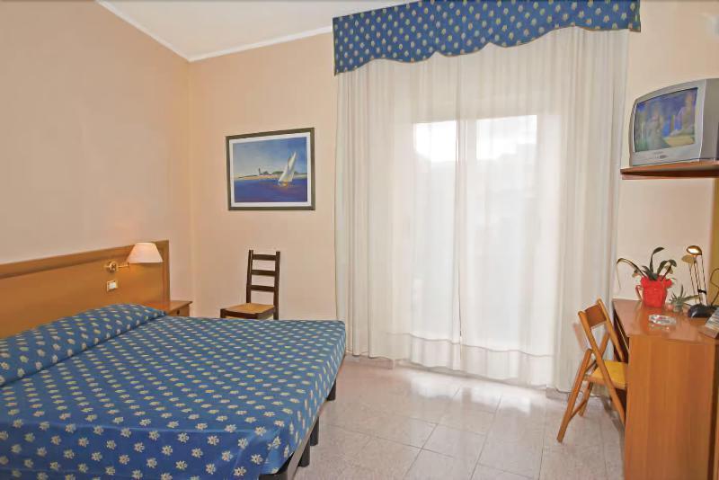Hotel Torre Antica Loano Dış mekan fotoğraf