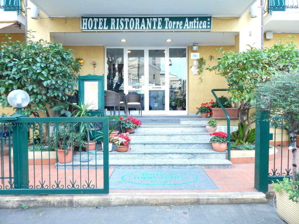 Hotel Torre Antica Loano Dış mekan fotoğraf